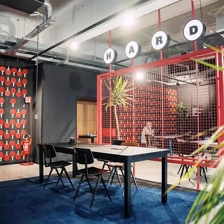 The Social Hub 4* Bologna