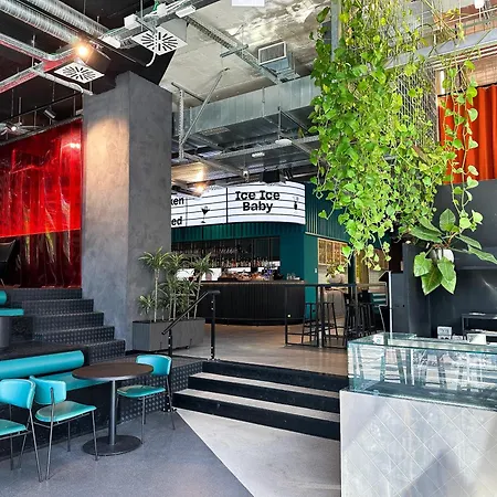 The Social Hub Hotel 4*
